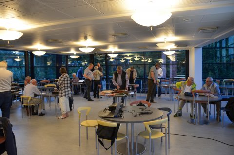 Ca. 30-35 medlemmer incl. 4 nye potentielle medlemmer mødte op.